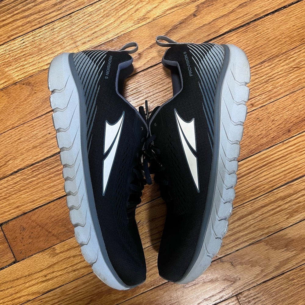 Altra Provision 5